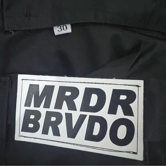 Kylie Jenner - MRDR BRVDO Harness Pants - Picture 10 of 13